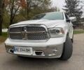 Белый Додж RAM 1500, объемом двигателя 5.7 л и пробегом 250 тыс. км за 27900 $, фото 1 на Automoto.ua