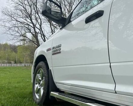 Белый Додж RAM 1500, объемом двигателя 2.99 л и пробегом 167 тыс. км за 33000 $, фото 6 на Automoto.ua