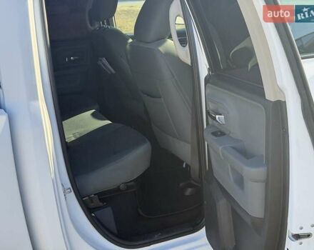 Белый Додж RAM 1500, объемом двигателя 2.99 л и пробегом 220 тыс. км за 24500 $, фото 16 на Automoto.ua