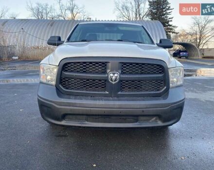 Белый Додж RAM 1500, объемом двигателя 0 л и пробегом 162 тыс. км за 19999 $, фото 1 на Automoto.ua