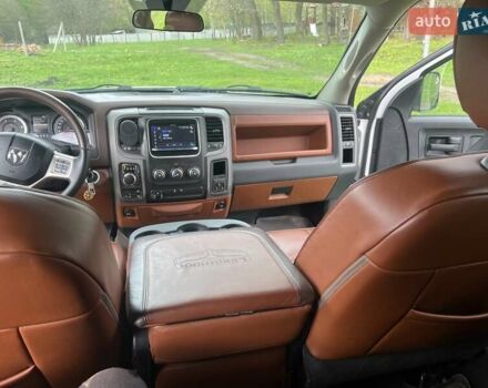 Белый Додж RAM 1500, объемом двигателя 2.99 л и пробегом 167 тыс. км за 33000 $, фото 21 на Automoto.ua