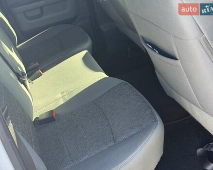 Белый Додж RAM 1500, объемом двигателя 2.99 л и пробегом 220 тыс. км за 24500 $, фото 18 на Automoto.ua