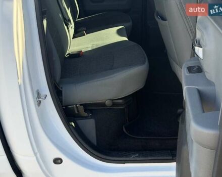 Белый Додж RAM 1500, объемом двигателя 2.99 л и пробегом 220 тыс. км за 24500 $, фото 17 на Automoto.ua