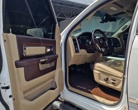 Білий Додж RAM 1500, об'ємом двигуна 5.7 л та пробігом 227 тис. км за 23800 $, фото 11 на Automoto.ua