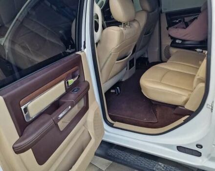 Білий Додж RAM 1500, об'ємом двигуна 5.7 л та пробігом 227 тис. км за 23800 $, фото 13 на Automoto.ua