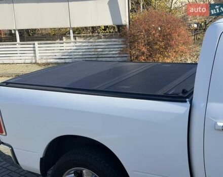 Белый Додж RAM 1500, объемом двигателя 2.99 л и пробегом 220 тыс. км за 24500 $, фото 11 на Automoto.ua