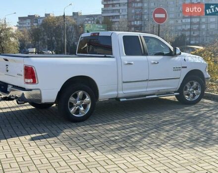 Белый Додж RAM 1500, объемом двигателя 2.99 л и пробегом 220 тыс. км за 24500 $, фото 9 на Automoto.ua