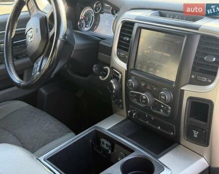 Белый Додж RAM 1500, объемом двигателя 2.99 л и пробегом 220 тыс. км за 24500 $, фото 15 на Automoto.ua