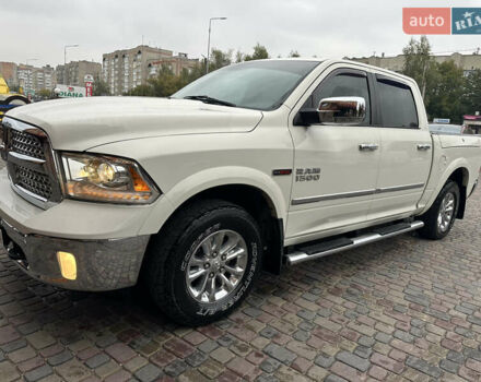 Белый Додж RAM 1500, объемом двигателя 3 л и пробегом 210 тыс. км за 35777 $, фото 1 на Automoto.ua