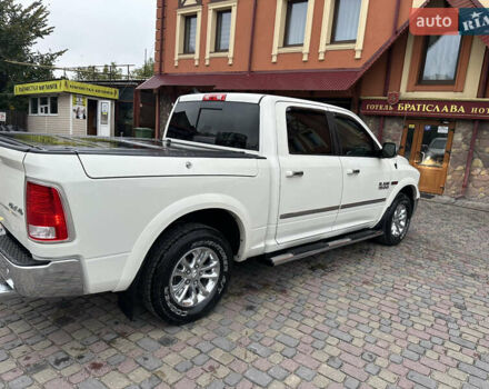 Белый Додж RAM 1500, объемом двигателя 3 л и пробегом 210 тыс. км за 35777 $, фото 4 на Automoto.ua