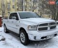Білий Додж RAM 1500, об'ємом двигуна 5.65 л та пробігом 292 тис. км за 29000 $, фото 1 на Automoto.ua