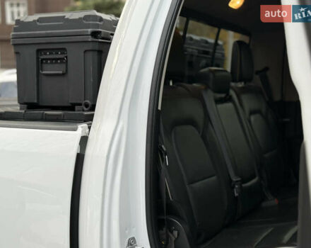 Белый Додж RAM 1500, объемом двигателя 5.66 л и пробегом 150 тыс. км за 40000 $, фото 7 на Automoto.ua