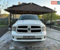 Белый Додж RAM 1500, объемом двигателя 5.65 л и пробегом 174 тыс. км за 22900 $, фото 1 на Automoto.ua