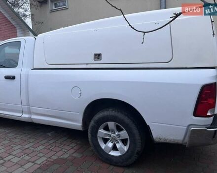 Білий Додж RAM 1500, об'ємом двигуна 5.65 л та пробігом 241 тис. км за 17300 $, фото 5 на Automoto.ua