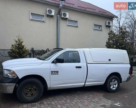 Білий Додж RAM 1500, об'ємом двигуна 5.65 л та пробігом 241 тис. км за 17300 $, фото 1 на Automoto.ua