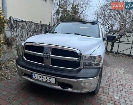 Білий Додж RAM 1500, об'ємом двигуна 5.65 л та пробігом 241 тис. км за 17300 $, фото 13 на Automoto.ua
