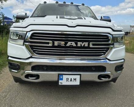 Білий Додж RAM 1500, об'ємом двигуна 5.7 л та пробігом 100 тис. км за 41000 $, фото 2 на Automoto.ua