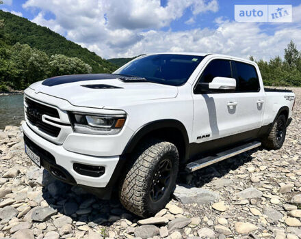 Білий Додж RAM 1500, об'ємом двигуна 5.65 л та пробігом 84 тис. км за 62500 $, фото 10 на Automoto.ua