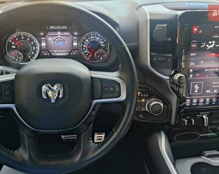 Белый Додж RAM 1500, объемом двигателя 5.7 л и пробегом 92 тыс. км за 43990 $, фото 27 на Automoto.ua