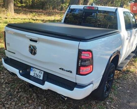 Белый Додж RAM 1500, объемом двигателя 5.7 л и пробегом 92 тыс. км за 43990 $, фото 7 на Automoto.ua