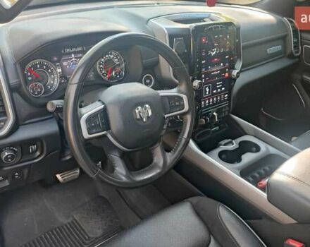 Белый Додж RAM 1500, объемом двигателя 5.7 л и пробегом 92 тыс. км за 43990 $, фото 23 на Automoto.ua