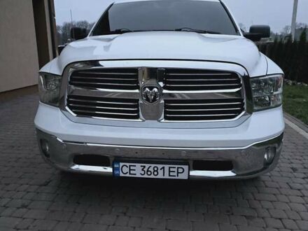 Додж RAM 1500 2015 в Кицмане на Automoto.ua Белый Додж RAM 1500, объемом двигателя 3 л и пробегом 313 тыс. км за 31500 $, фото 1 на Automoto.ua