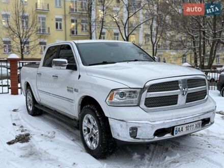 Білий Додж RAM 1500, об'ємом двигуна 5.65 л та пробігом 292 тис. км за 29000 $, фото 1 на Automoto.ua