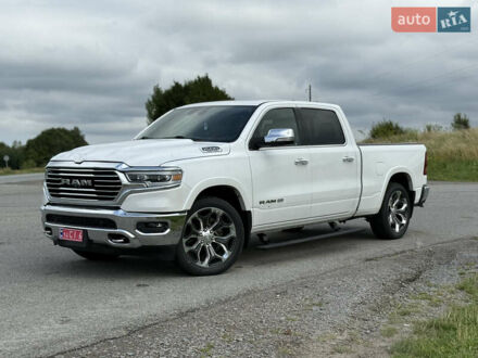 Додж RAM 1500 2019 в Львове на Automoto.ua Белый Додж RAM 1500, объемом двигателя 5.7 л и пробегом 139 тыс. км за 44999 $, фото 1 на Automoto.ua
