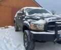 Черный Додж RAM 1500, объемом двигателя 4.7 л и пробегом 160 тыс. км за 10000 $, фото 1 на Automoto.ua