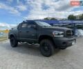 Черный Додж RAM 1500, объемом двигателя 5.65 л и пробегом 159 тыс. км за 18999 $, фото 1 на Automoto.ua