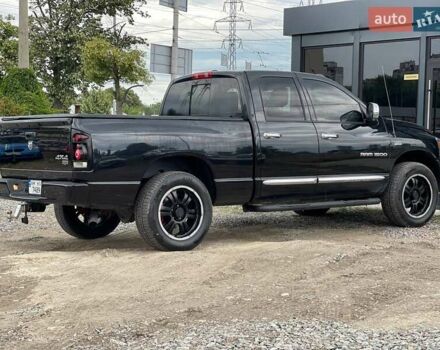Чорний Додж RAM 1500, об'ємом двигуна 5.65 л та пробігом 241 тис. км за 14500 $, фото 6 на Automoto.ua