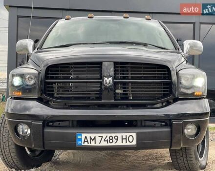Чорний Додж RAM 1500, об'ємом двигуна 5.65 л та пробігом 241 тис. км за 14500 $, фото 22 на Automoto.ua