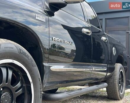 Чорний Додж RAM 1500, об'ємом двигуна 5.65 л та пробігом 241 тис. км за 14500 $, фото 3 на Automoto.ua