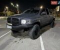 Черный Додж RAM 1500, объемом двигателя 5.65 л и пробегом 170 тыс. км за 27000 $, фото 1 на Automoto.ua