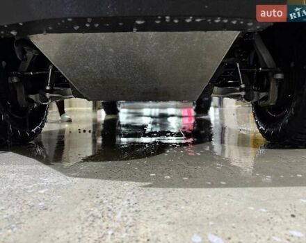 Черный Додж RAM 1500, объемом двигателя 5.65 л и пробегом 170 тыс. км за 27000 $, фото 27 на Automoto.ua