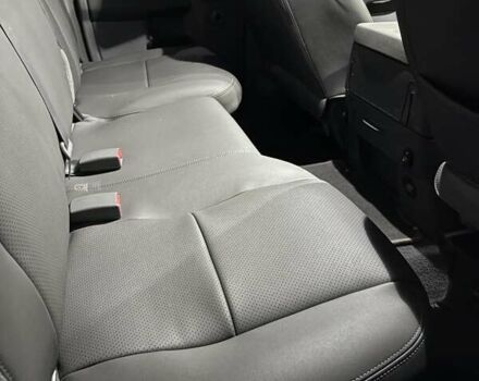 Черный Додж RAM 1500, объемом двигателя 5.65 л и пробегом 170 тыс. км за 27000 $, фото 23 на Automoto.ua