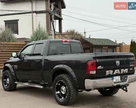 Чорний Додж RAM 1500, об'ємом двигуна 5.65 л та пробігом 166 тис. км за 16700 $, фото 26 на Automoto.ua