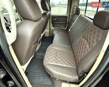 Чорний Додж RAM 1500, об'ємом двигуна 5.65 л та пробігом 166 тис. км за 16700 $, фото 66 на Automoto.ua