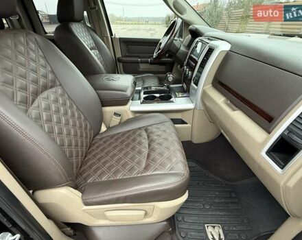 Чорний Додж RAM 1500, об'ємом двигуна 5.65 л та пробігом 166 тис. км за 16700 $, фото 68 на Automoto.ua