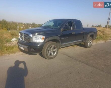 Черный Додж RAM 1500, объемом двигателя 0 л и пробегом 158 тыс. км за 9800 $, фото 1 на Automoto.ua