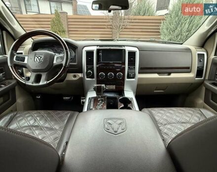 Чорний Додж RAM 1500, об'ємом двигуна 5.65 л та пробігом 166 тис. км за 16700 $, фото 79 на Automoto.ua