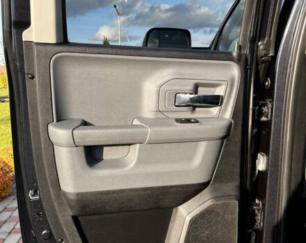 Чорний Додж RAM 1500, об'ємом двигуна 5.7 л та пробігом 119 тис. км за 22000 $, фото 62 на Automoto.ua