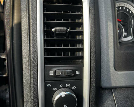 Чорний Додж RAM 1500, об'ємом двигуна 5.7 л та пробігом 119 тис. км за 22000 $, фото 66 на Automoto.ua