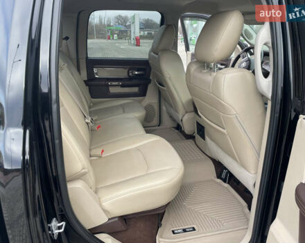 Черный Додж RAM 1500, объемом двигателя 3 л и пробегом 243 тыс. км за 35000 $, фото 14 на Automoto.ua