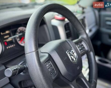 Чорний Додж RAM 1500, об'ємом двигуна 3 л та пробігом 137 тис. км за 27300 $, фото 16 на Automoto.ua