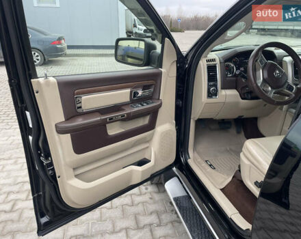 Черный Додж RAM 1500, объемом двигателя 3 л и пробегом 243 тыс. км за 35000 $, фото 19 на Automoto.ua