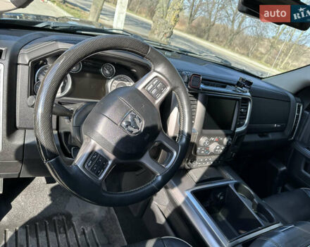 Черный Додж RAM 1500, объемом двигателя 2.99 л и пробегом 160 тыс. км за 36999 $, фото 10 на Automoto.ua