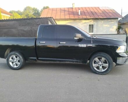 Черный Додж RAM 1500, объемом двигателя 5.7 л и пробегом 210 тыс. км за 23500 $, фото 4 на Automoto.ua