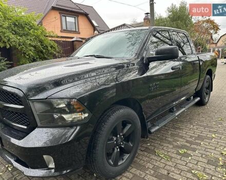 Додж RAM 1500 2016 в Белой Церкве на Automoto.ua Черный Додж RAM 1500, объемом двигателя 3.6 л и пробегом 115 тыс. км за 22500 $, фото 5 на Automoto.ua