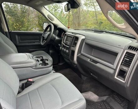 Додж RAM 1500 2016 в Белой Церкве на Automoto.ua Черный Додж RAM 1500, объемом двигателя 3.6 л и пробегом 115 тыс. км за 22500 $, фото 14 на Automoto.ua